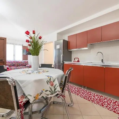 Platino Apartment *